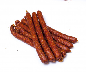 Колбаски сырокопчёные Кнут (Сургутский мясокомбинат).jpg