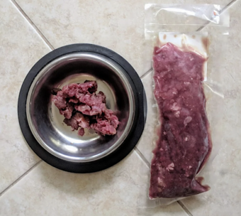 Мясо кабана и оленя для котиков (ДикоЕд).png