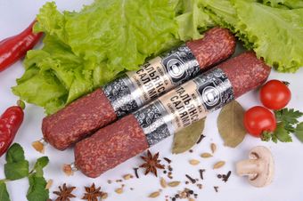Колбаса сырокопченая Итальянская салями (Балахоновский мясокомбинат).jpg
