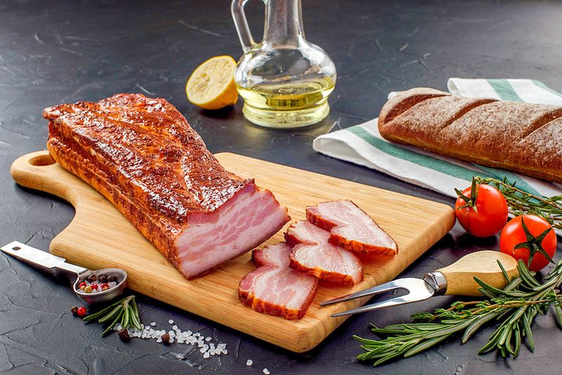 Файл:Грудинка Смоленская (КМК).jpg