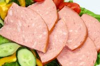 Колбаса варёная Столичная ГОСТ (Козелки).jpg