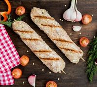 Люля-кебаб из мяса птицы.jpg