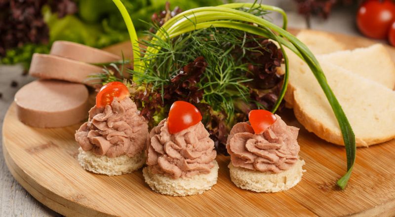 Файл:Паштет печеночный (Горин продукт).jpg