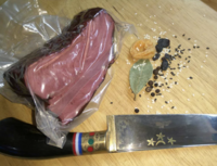 Запечённый окорок лося (ДикоЕд).png