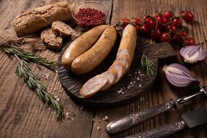 Колбаса Домашняя запеченная из мяса курицы (Чернышихинский мясокомбинат).jpg