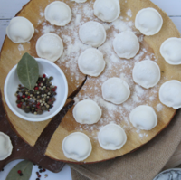 Пельмени Уральские пятачки (Фабрика Уральские пельмени).png