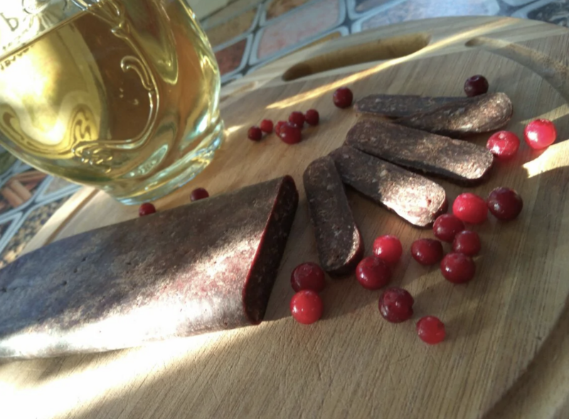 Файл:Суджук из мяса лося (ДикоЕд).png