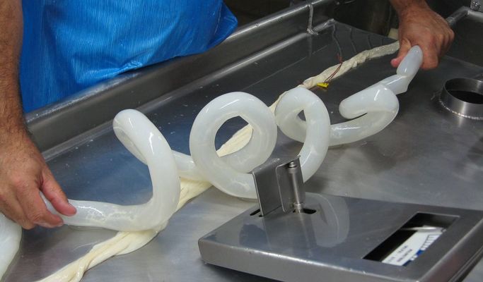 Изготовитель искусственной колбасной оболочки.jpg