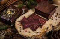 Бастурма из мяса медведя (Деликатес Дичь).png