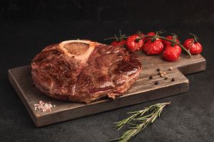 Стейк Оссобуко из мраморной говядины (Окраина).jpg