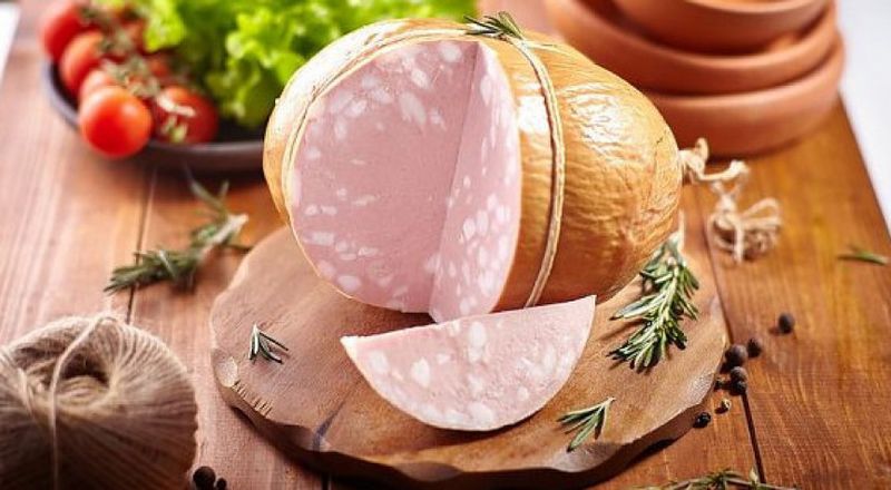 Файл:Колбаса Любительская ГОСТ (Горин продукт).jpg