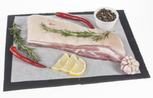 Грудинка свиная на кости в шкуре (Selgros).png