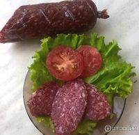 Сырокопчёная колбаса Народная (Малаховский мясокомбинат).jpg