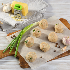 Митболы из филе курицы с сыром (МЯСНОВЪ).png