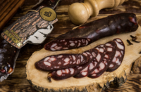 Колбаса сырокопченая из мяса барсука (Деликатес Дичь).png