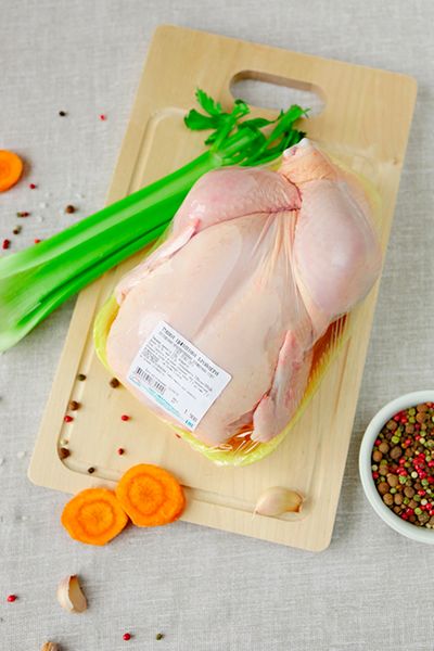 Файл:Тушка цыпленка-бройлера (Миркур).jpg