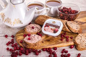 Паштет Французский с ягодами (Рублёвские колбасы).jpg