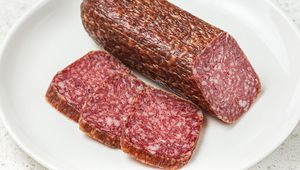 Колбаса Миланская сырокопченая (ВкусВилл).jpg