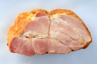 Шейка Петровская (Увинский мясокомбинат).jpg