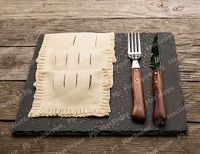 Слойка с ветчиной и сыром (МясБерри).jpg