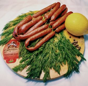 Колбаски куриные с паприкой (Фон Бекон).jpg