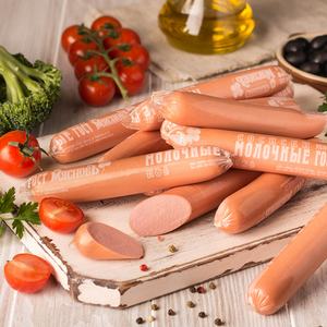 Сосиски Молочные ГОСТ в целлофане (МЯСНОВЪ).png